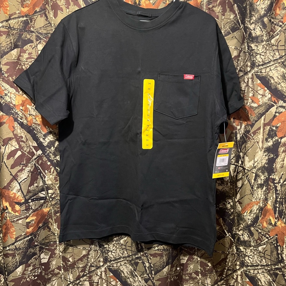Mens Coleman tshirts- PRICE FIRM - Picture 2 of 4